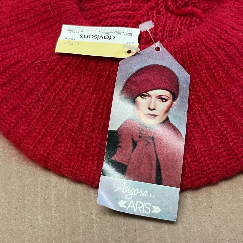 Vintage Aris Red Angora Fur Knit Slouchy Beret‎ Hat NWT Deadstock French Style